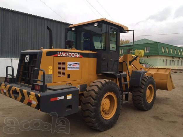 Фронтальный погрузчик XCMG LW300FN с ПСМ
