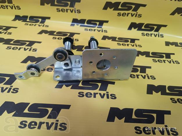 172770506В Механизм стеклоочистителя в сборе 5S